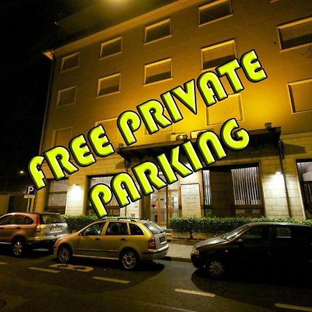 Hotel Milano Pistoia Esterno foto