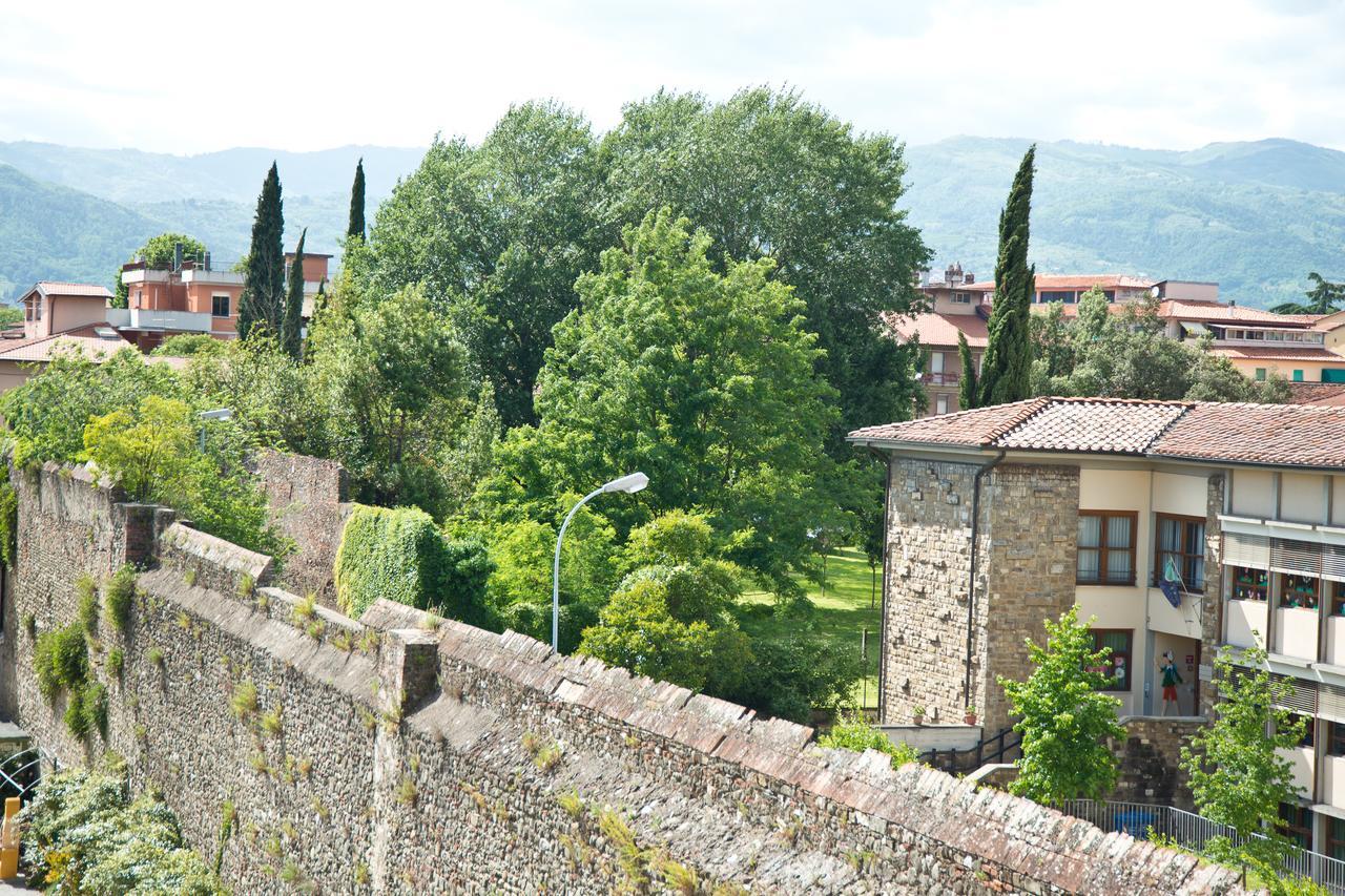 Hotel Milano Pistoia Esterno foto