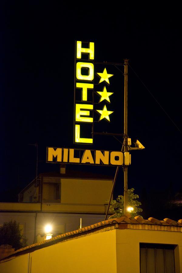 Hotel Milano Pistoia Esterno foto